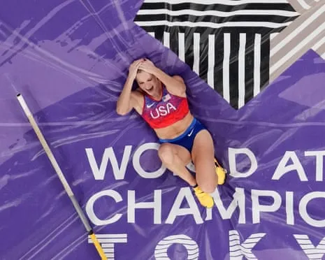 Moon secures third straight world vaulting title in thrilling Japanese final