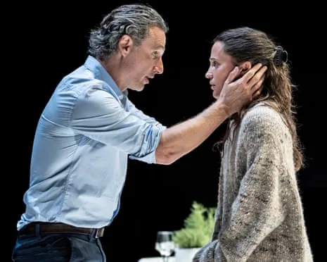 The Lady from the Sea Critique – Alicia Vikander Star in a Magnificent Rewriting
