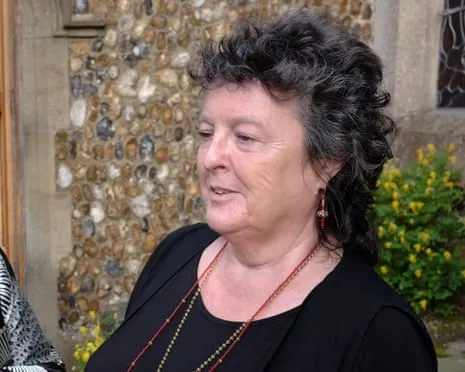 The Renowned Poet Composes ‘Bombsite’ Poem regarding Donald Trump’s UK State Visit